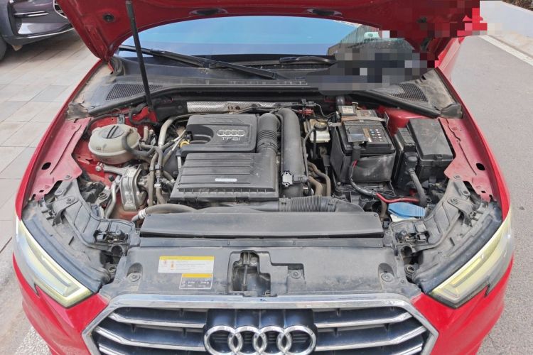 Used Audi A3 2017 Limousine 35 TFSI Style Edition Engine Bay