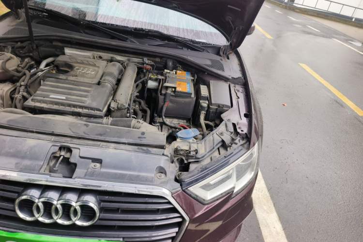 Used Audi A3 2017 Limousine 35 TFSI Fashion Model Engine Bay Left