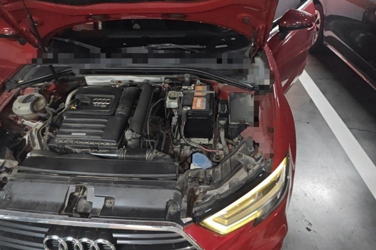 Used Audi A3 2017 Sportback 35 TFSI Sport Edition Engine Bay Left