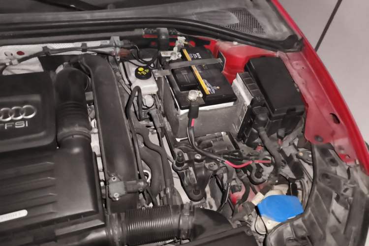 Used Audi A3 2017 Sportback 35 TFSI Ambition Edition Engine Bay Left