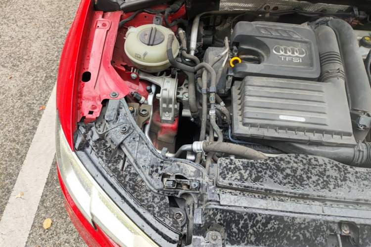 Used Audi A3 2017 Sportback 35 TFSI Ambition Edition Engine Bay Right