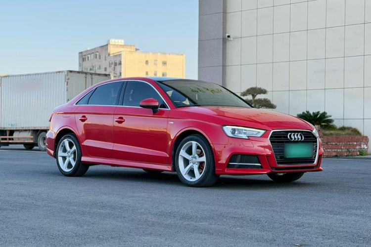 Used Audi A3 2017 Limousine 35 TFSI Fashion Model Exterior 2