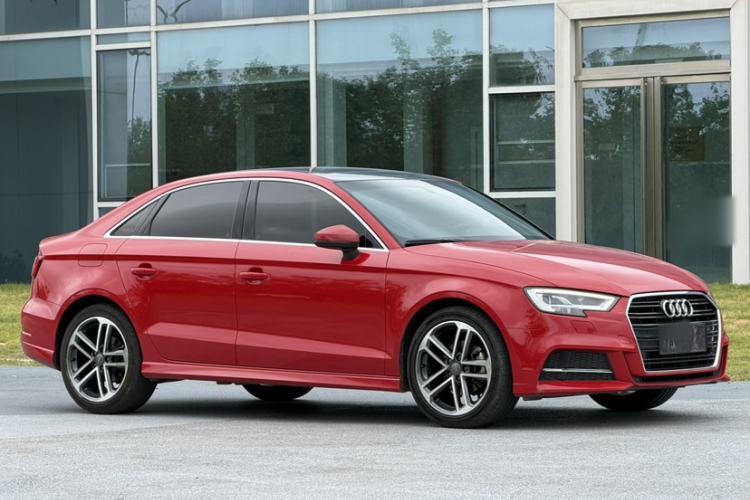 Used Audi A3 2017 Limousine 35 TFSI Sport Edition Exterior 2