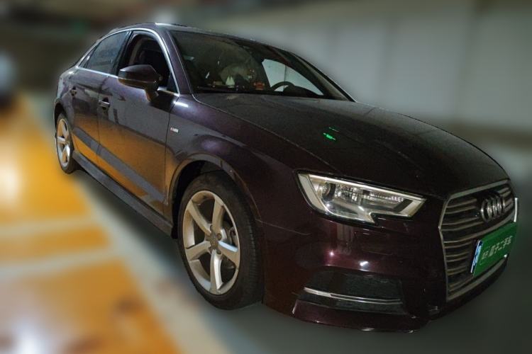 Used Audi A3 2017 Limousine 35 TFSI Fashion Model Front Right 45 Deg