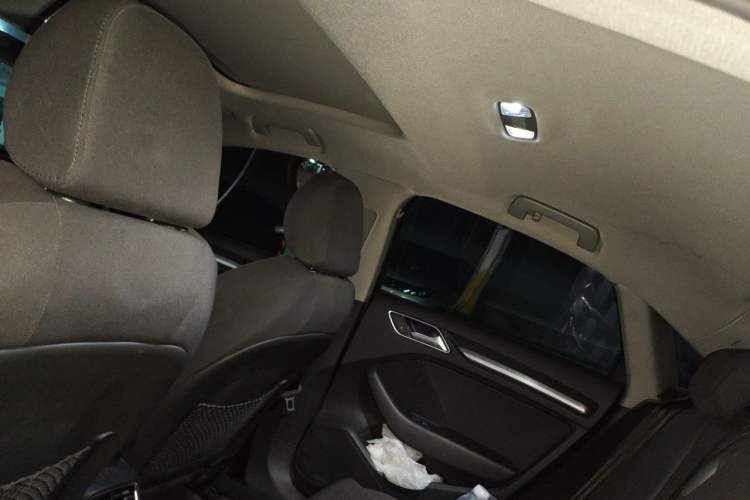 Used Audi A3 2017 Limousine 35 TFSI Sport Edition Headliner