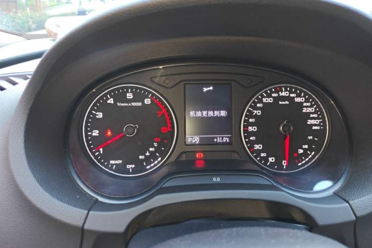 Used Audi A3 2017 Limousine 35 TFSI Style Edition Instrument Cluster