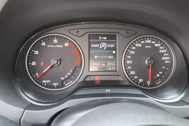 Used Audi A3 2017 Limousine 35 TFSI Fashion Model Instrument Cluster