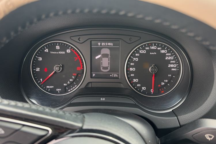 Used Audi A3 2017 Limousine 35 TFSI Fashion Model Instrument Cluster