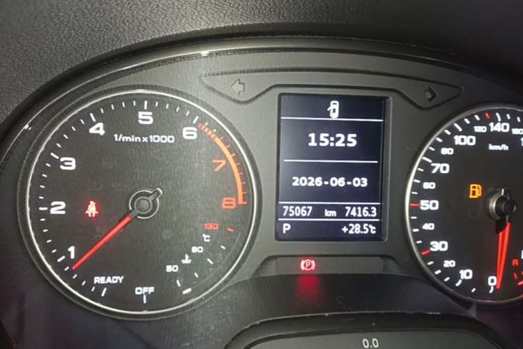 Used Audi A3 2017 Limousine 35 TFSI Sport Edition Instrument Cluster