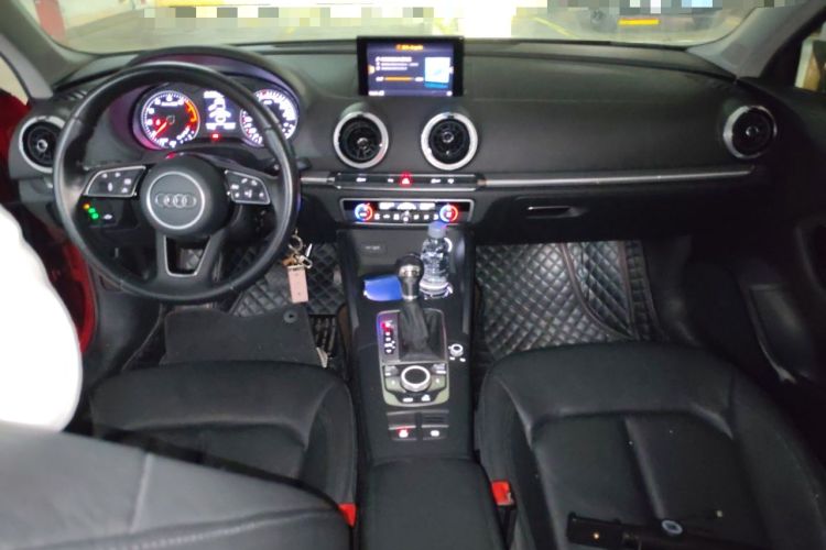Used Audi A3 2017 Limousine 40 TFSI Style Edition Interior 2