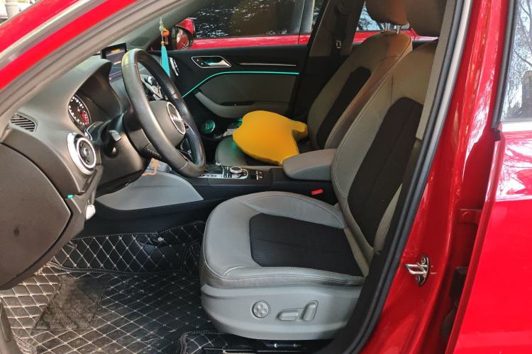 Used Audi A3 2017 Sportback 35 TFSI Fashion Model Left Front Seat