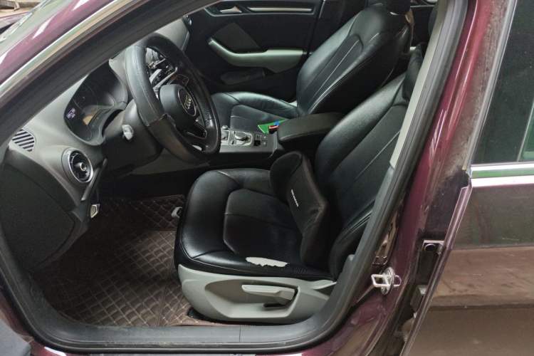 Used Audi A3 2017 Sportback 35 TFSI Ambition Edition Left Front Seat