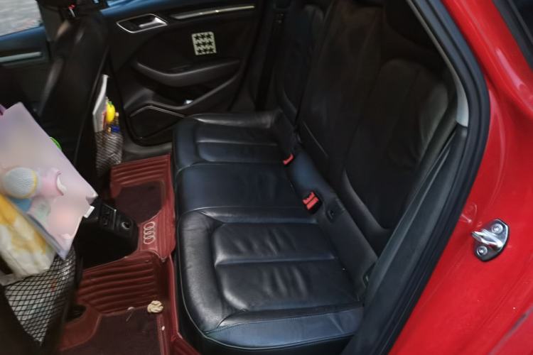 Used Audi A3 2017 Limousine 40 TFSI Style Edition Left Rear Seat
