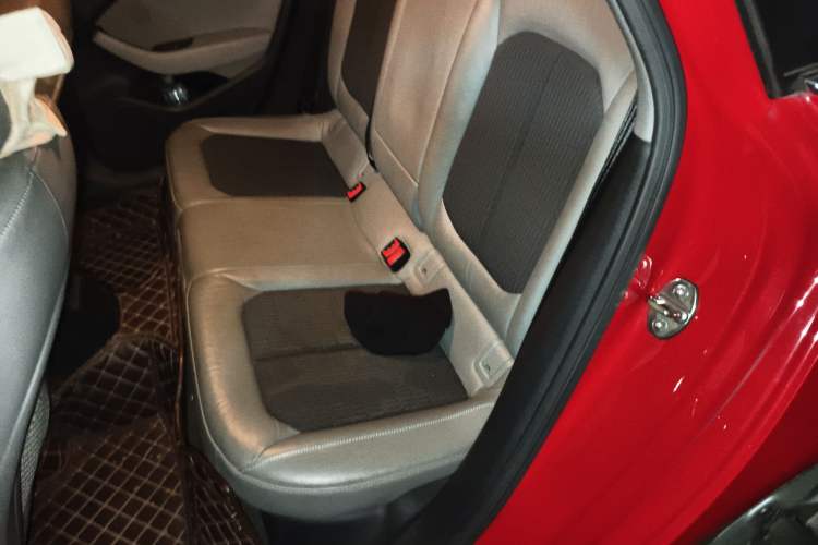 Used Audi A3 2017 Limousine 35 TFSI Fashion Model Left Rear Seat