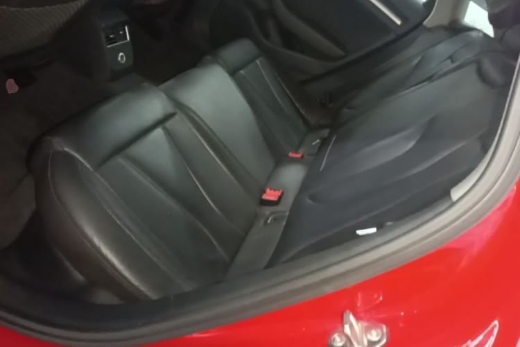 Used Audi A3 2017 Limousine 35 TFSI Sport Edition Left Rear Seat