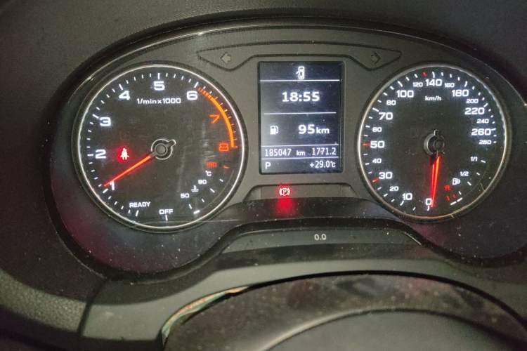 Used Audi A3 2017 Limousine 35 TFSI Ambition Edition Odometer Close Up
