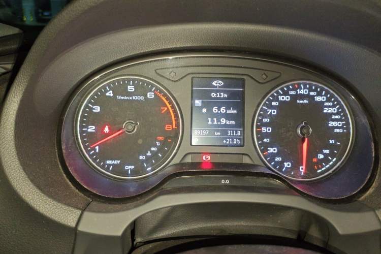 Used Audi A3 2017 Limousine 35 TFSI Sport Edition Odometer Close Up