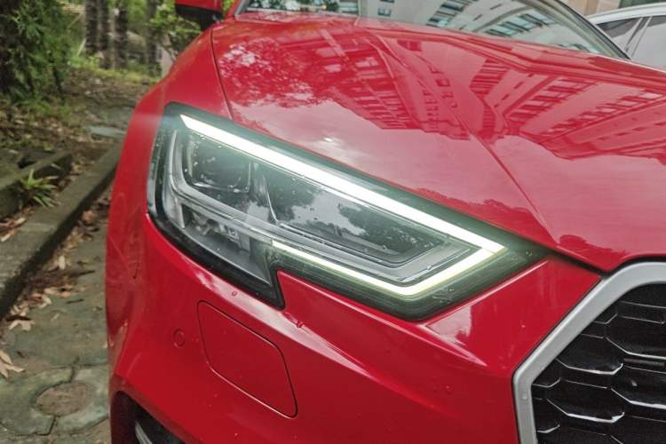 Used Audi A3 2017 Limousine 35 TFSI Sport Edition Right Front Headlight