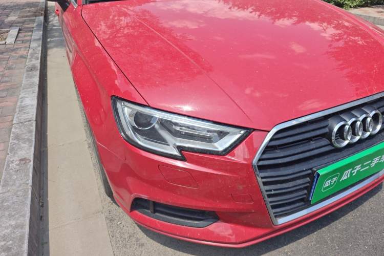 Used Audi A3 2017 Limousine 35 TFSI Ambition Edition Right Front Headlight