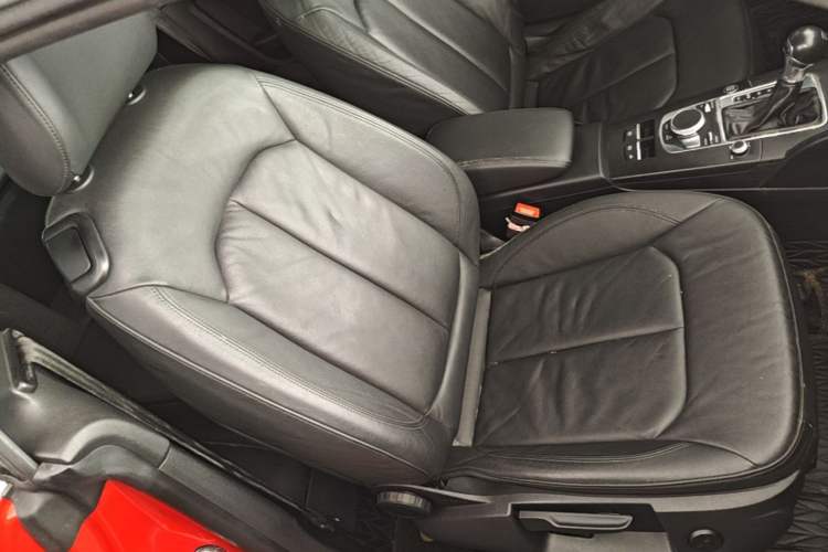 Used Audi A3 2017 Cabriolet 40 TFSI Right Front Seat