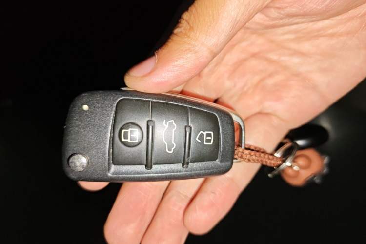 Used Audi A3 2017 Limousine 35 TFSI Fashion Model Vehicle Key