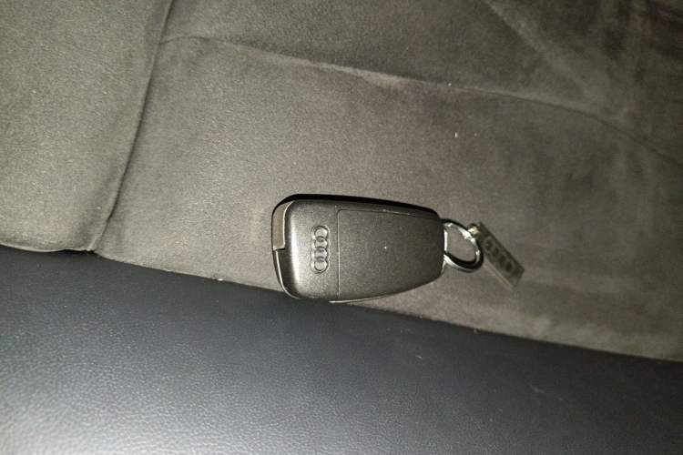 Used Audi A3 2017 Cabriolet 40 TFSI Vehicle Key