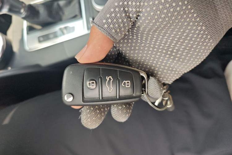 Used Audi A3 2017 Limousine 35 TFSI Ambition Edition Vehicle Key