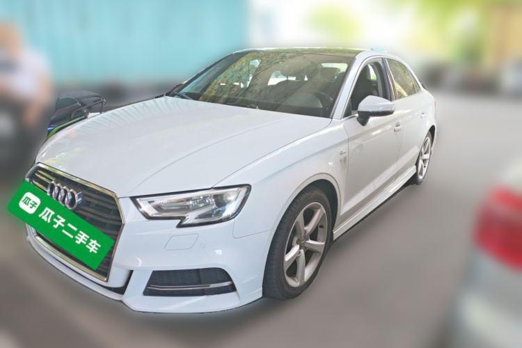 Used Audi A3 2017 Limousine 35 TFSI Fashion Model Guazi used car, China used car export, Used car for sale, Used  cars, Cheapest cars for sale