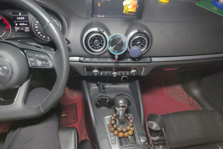 Used Audi A3 2017 Sportback 35 TFSI Sport Edition Audio And AC Panel