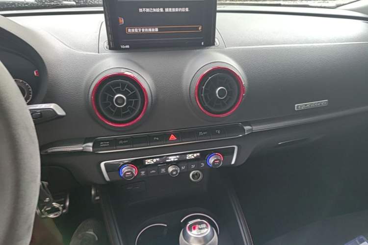 Used Audi A3 2017 Sportback 35 TFSI Sport Edition Audio And AC Panel