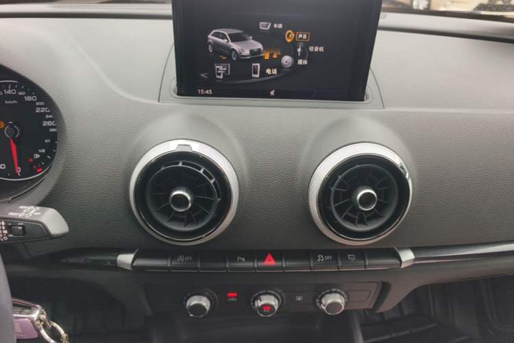 Used Audi A3 2017 Sportback 35 TFSI Fashion Model Audio And AC Panel