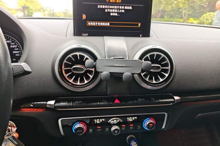 Used Audi A3 2017 Limousine 35 TFSI Sport Edition Audio And AC Panel