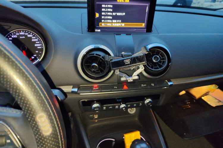 Used Audi A3 2017 Sportback 40 TFSI Style Edition Audio And AC Panel