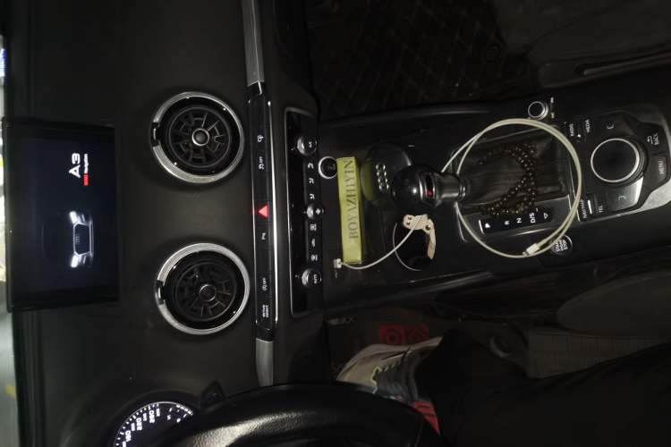Used Audi A3 2017 Limousine 35 TFSI Sport Edition Audio And AC Panel