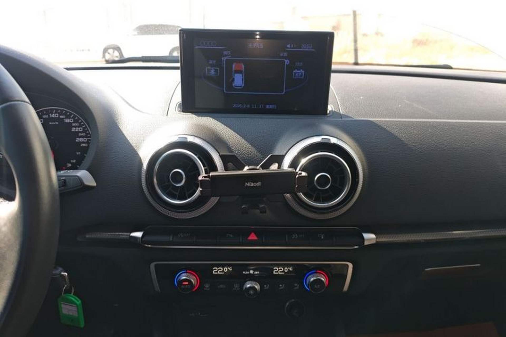 Used Audi A3 2017 Limousine 35 TFSI Style Edition Audio And AC Panel