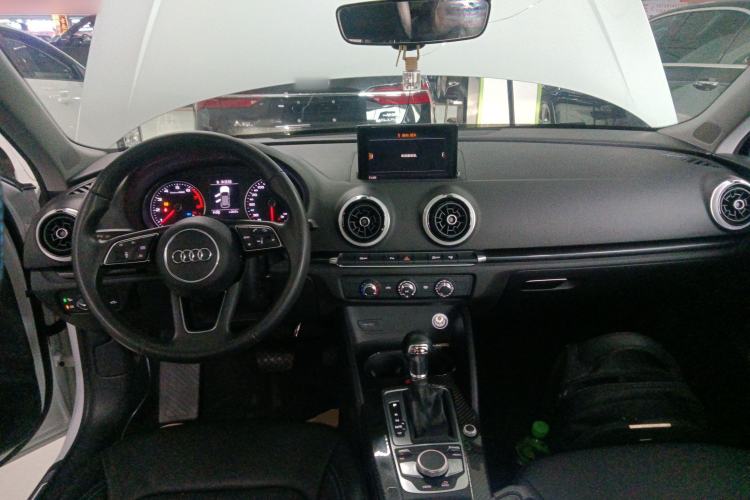 Used Audi A3 2017 Sportback 35 TFSI Fashion Model Center Console