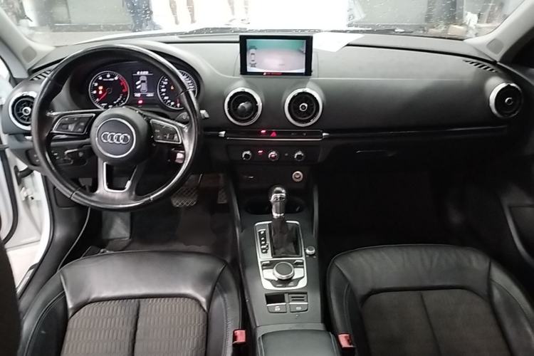 Used Audi A3 2017 Sportback 35 TFSI Fashion Model Center Console