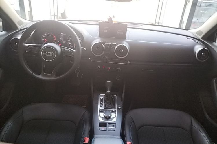Used Audi A3 2017 Sportback 35 TFSI Fashion Model Center Console