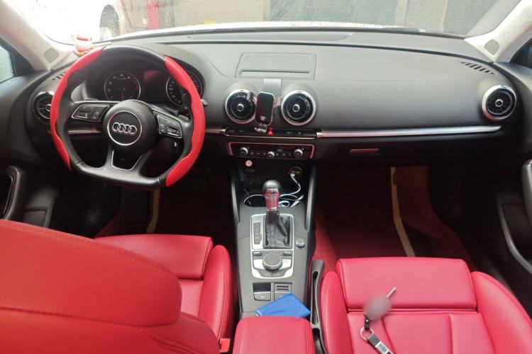 Used Audi A3 2017 Sportback 35 TFSI Sport Edition Center Console