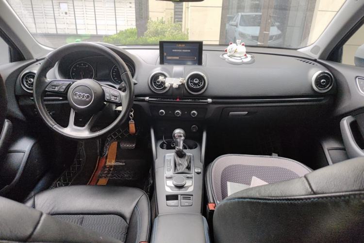 Used Audi A3 2017 Sportback 35 TFSI Fashion Model Center Console
