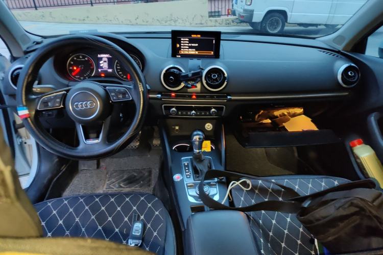 Used Audi A3 2017 Sportback 40 TFSI Style Edition Center Console