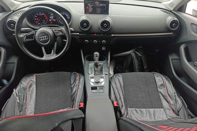 Used Audi A3 2017 Sportback 35 TFSI Ambition Edition Center Console