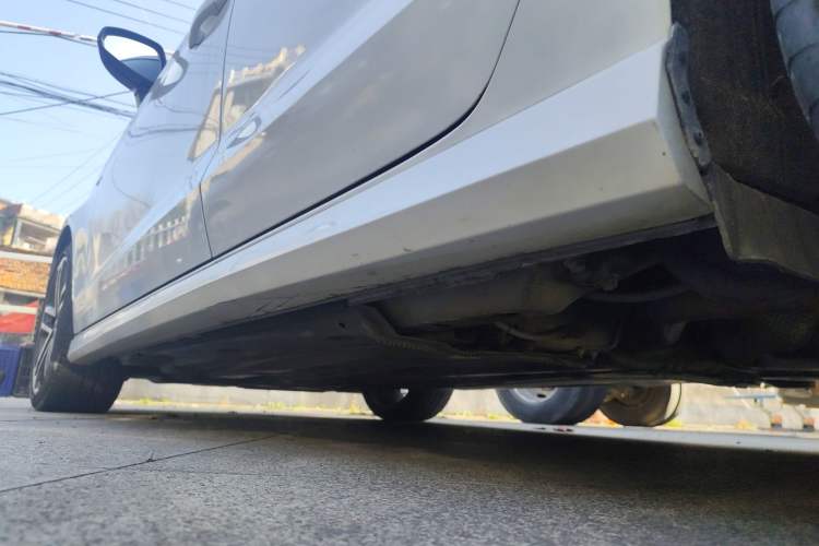 Used Audi A3 2017 Limousine 35 TFSI Sport Edition Chassis Rear Left