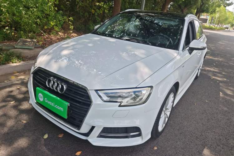 Audi A3 2017 Sportback 35 TFSI Fashion Model usado Guazi used car, China used car export, Used car for sale, Used cars, Cheapest cars for sale