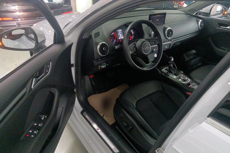 Used Audi A3 2017 Sportback 35 TFSI Fashion Model Driver Seat