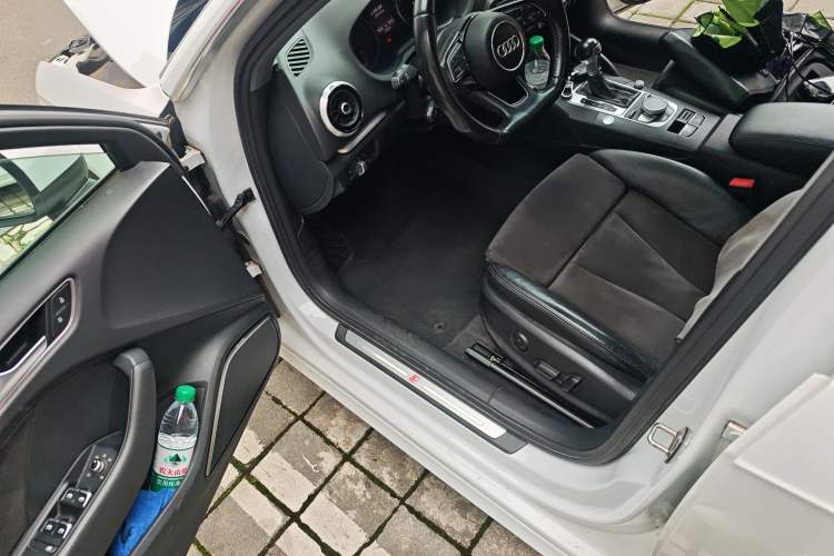 Used Audi A3 2017 Sportback 35 TFSI Sport Edition Driver Seat