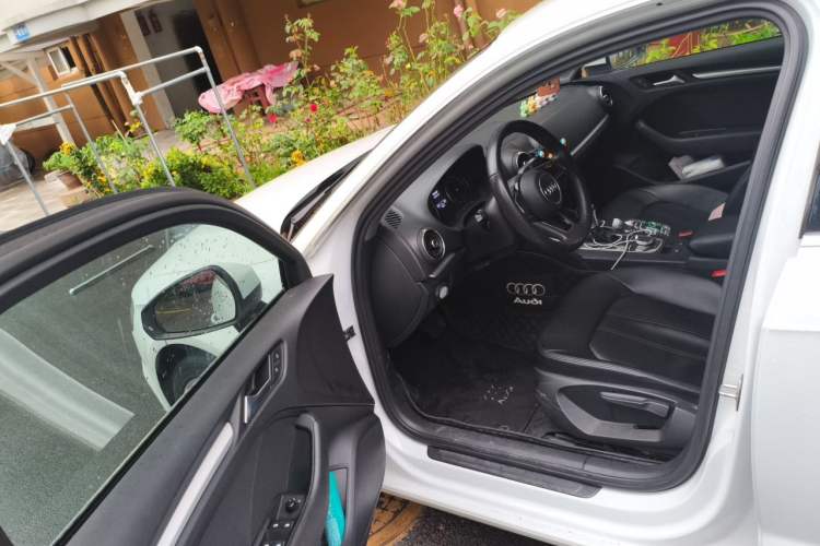 Used Audi A3 2017 Sportback 35 TFSI Ambition Edition Driver Seat
