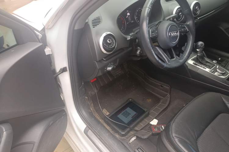 Used Audi A3 2017 Sportback 35 TFSI Fashion Model Driver Seat
