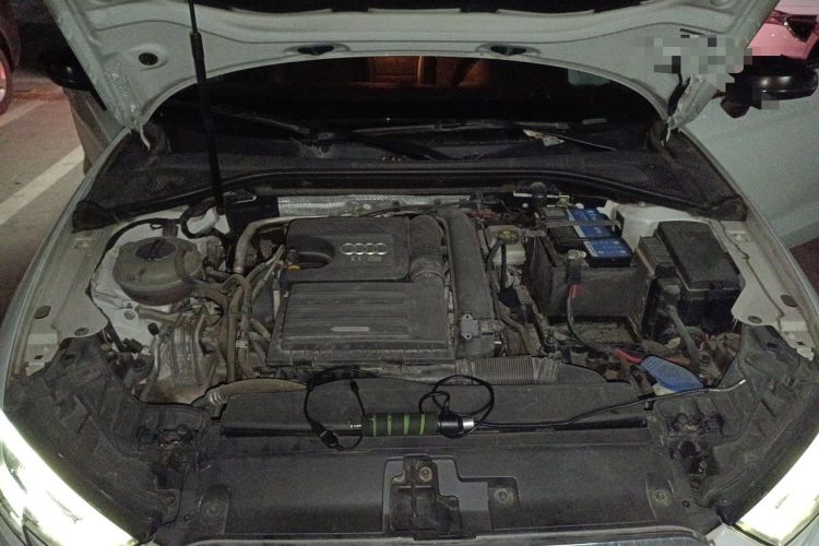 Used Audi A3 2017 Limousine 35 TFSI Fashion Model Engine Bay