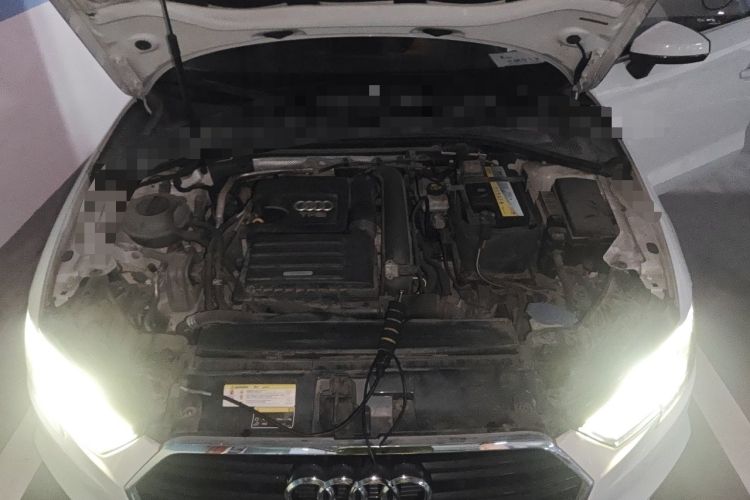 Used Audi A3 2017 Limousine 35 TFSI Fashion Model Engine Bay